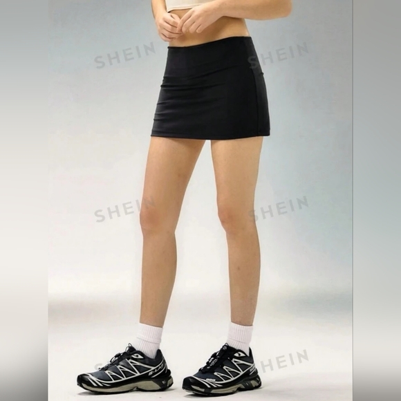 Mini Skirt - Picture 3 of 8